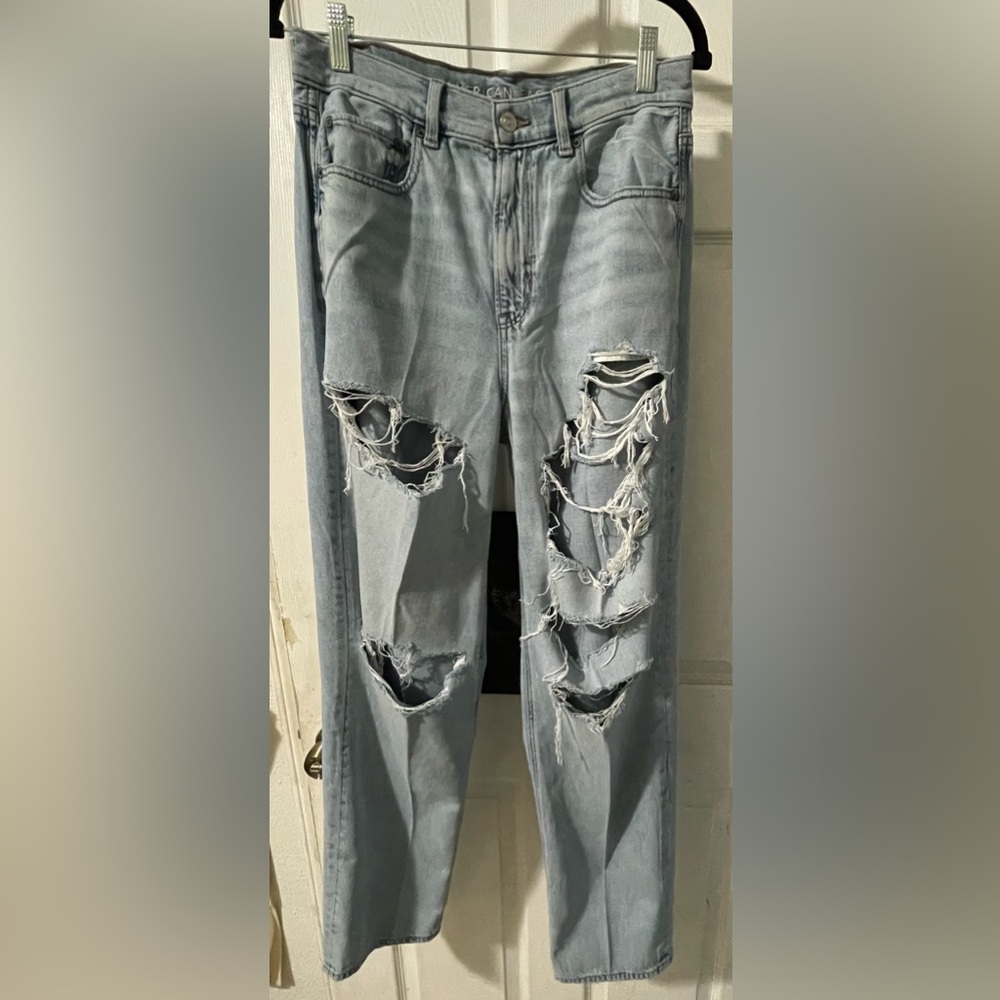 Extra high waisted American eagle womens baggy jeans